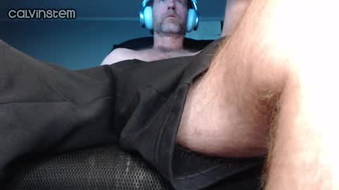Snapshot of calvinstem chatting on 09-29-25, 04:06 calvinstem online show from 09-29-25, 04:06