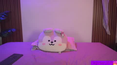 Snapshot of calypso_and_ge1 chatting on 10-23-25, 01:05 Calypso and Kayla online show from 10-23-25, 01:05