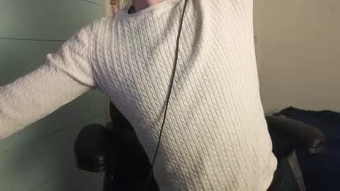 Snapshot of calypsocabal chatting on 11-02-25, 03:09 Calypso online show from 11-02-25, 03:09