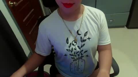 Snapshot of cam_forex69 chatting on 01-04-25, 04:23 margo online show from 01-04-25, 04:23