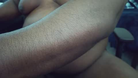 Snapshot of cam_trekkie chatting on 02-01-25, 01:09 Formerly known as Daburlyone online show from 02-01-25, 01:09