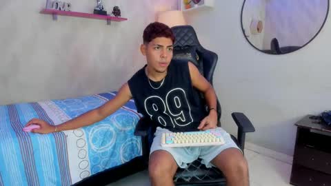 cam_xman online show from 01-07-26, 11:51