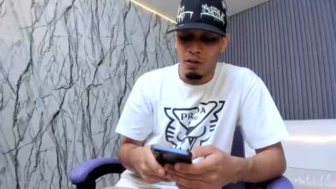 Snapshot of cam_xman chatting on 05-04-26, 12:56 cam_xman online show from 05-04-26, 12:56