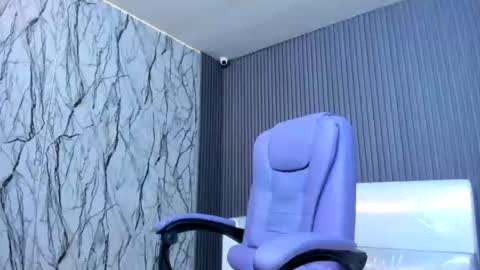 cam_xman online show from 06-21-26, 12:52