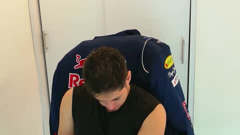 camara110 online show from 12-01-25, 03:00