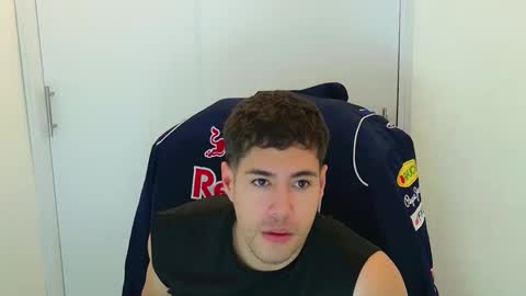 camara110 online show from 12-14-25, 12:05