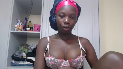 Princess online show from 03-05-25, 05:18