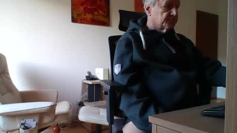 camcologne online show from 01-03-25, 11:14