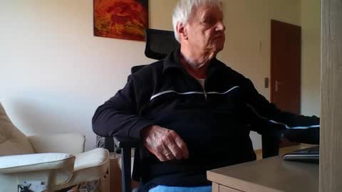 camcologne online show from 03-04-26, 09:15