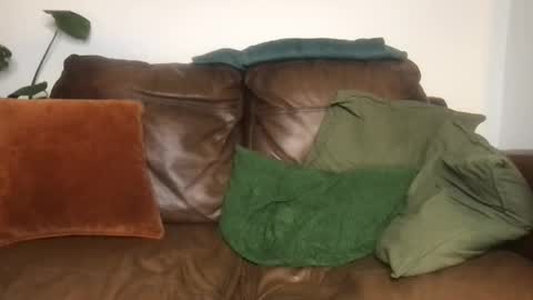 CamDoAttitude online show from 12-18-25, 02:56