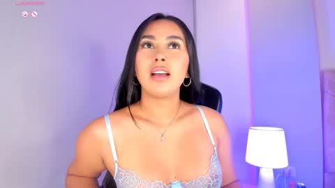 Snapshot of cameliaa_smiith chatting on 02-11-25, 08:48 Camelia Smith online show from 02-11-25, 08:48