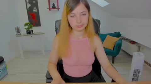 Camelia online show from 07-28-26, 05:14