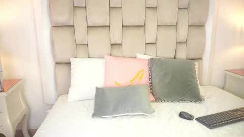 Cameron  online show from 05-14-26, 06:58