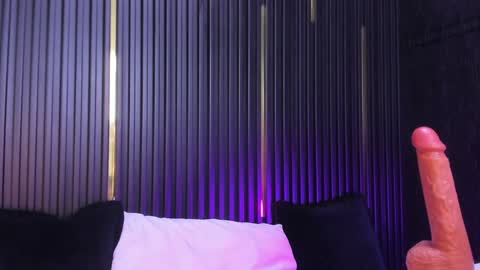 Snapshot of cameron_blake_ chatting on 01-31-25, 09:27 CAMERON online show from 01-31-25, 09:27