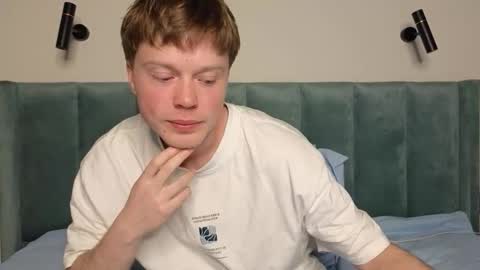 Snapshot of cameron_crowly chatting on 02-01-26, 04:38 Cameron online show from 02-01-26, 04:38