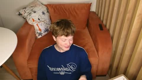 Snapshot of cameron_crowly chatting on 06-03-26, 04:45 Cameron online show from 06-03-26, 04:45