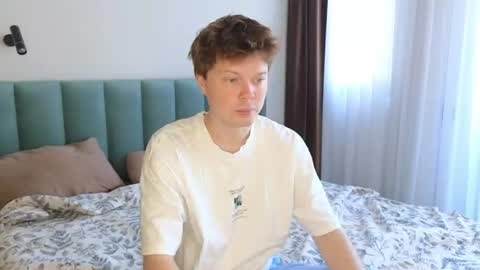 Snapshot of cameron_crowly chatting on 06-09-26, 11:11 Cameron online show from 06-09-26, 11:11