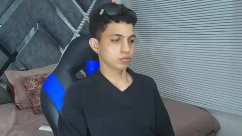 CAMERON online show from 07-08-26, 03:33