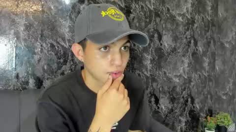 CAMERON online show from 07-18-26, 03:33