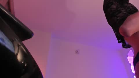 Cameron online show from 01-19-26, 01:42