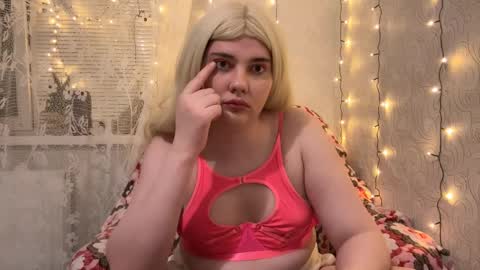 Marta online show from 01-23-25, 06:24