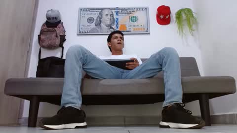 Snapshot of cami0108 chatting on 04-08-26, 03:06 cami0108 online show from 04-08-26, 03:06