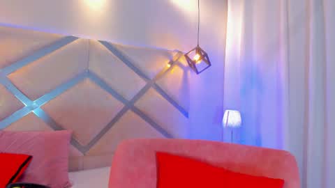 cami_rouxx online show from 07-23-26, 09:35