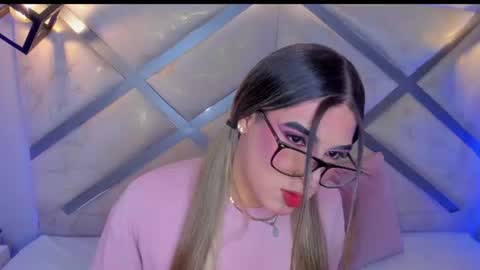 cami_rouxx online show from 07-27-26, 03:35