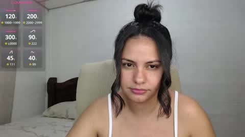 Snapshot of cami_valbuena chatting on 09-08-25, 09:03 Camila Valbuena online show from 09-08-25, 09:03