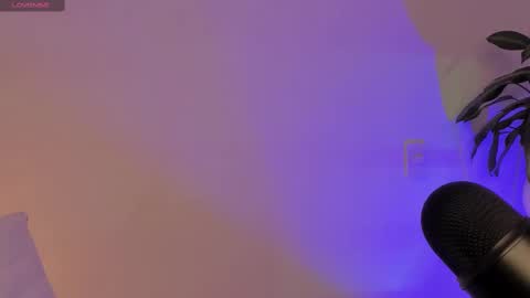 Snapshot of camidoll_10 chatting on 03-01-25, 02:48 camila online show from 03-01-25, 02:48