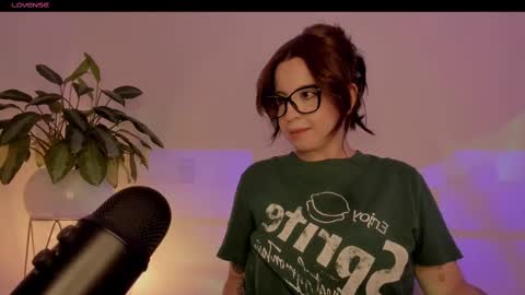 Snapshot of camidoll_10 chatting on 03-07-25, 06:11 camila online show from 03-07-25, 06:11