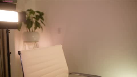 Snapshot of camidoll_10 chatting on 11-13-25, 12:31 camila online show from 11-13-25, 12:31