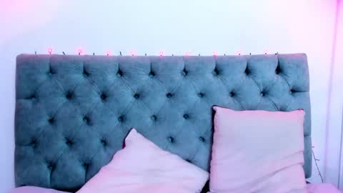 Snapshot of camiila_osorio chatting on 01-18-25, 06:45 Camila Osorio online show from 01-18-25, 06:45