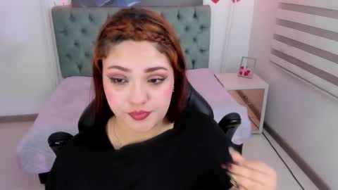 Snapshot of camiila_osorio chatting on 03-02-25, 06:59 Camila Osorio online show from 03-02-25, 06:59