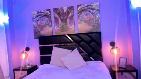 Snapshot of camiila_osorio chatting on 03-08-25, 08:46 Camila Osorio online show from 03-08-25, 08:46