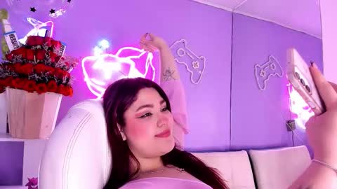 Snapshot of camiila_osorio chatting on 10-04-25, 09:02 Camila Osorio online show from 10-04-25, 09:02