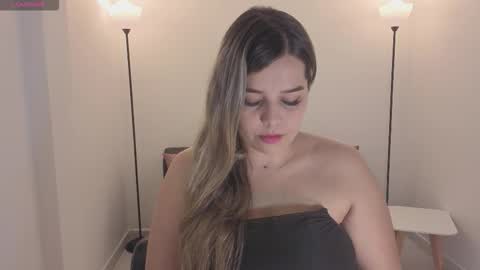 Camila online show from 02-08-26, 10:35