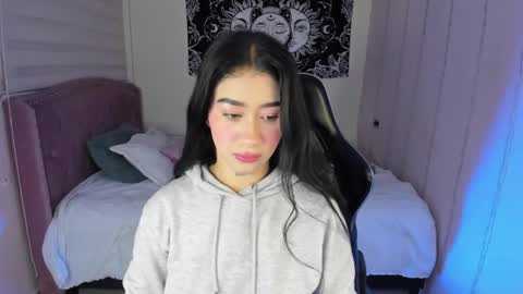 camila online show from 09-29-25, 06:35