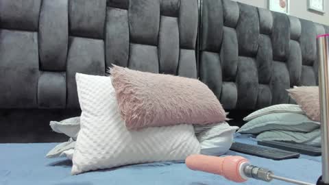 Camila online show from 12-13-24, 09:35