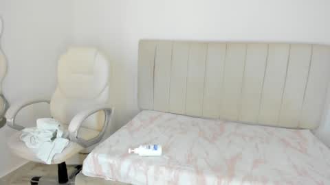 Cami online show from 02-01-25, 07:02