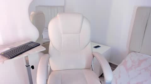 Cami online show from 02-01-25, 10:13