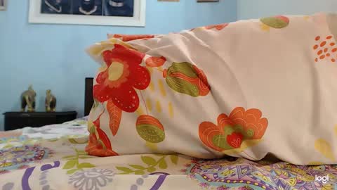 Instagram camila blande1 online show from 01-30-25, 09:14