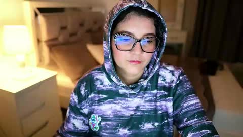 Snapshot of camila_buitrago chatting on 01-16-26, 11:20 Camila buitrago online show from 01-16-26, 11:20