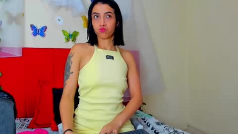 camila_collins7 online show from 10-11-25, 12:26