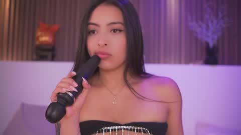 Camila online show from 04-24-26, 04:04