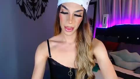 Camila online show from 12-16-24, 03:30