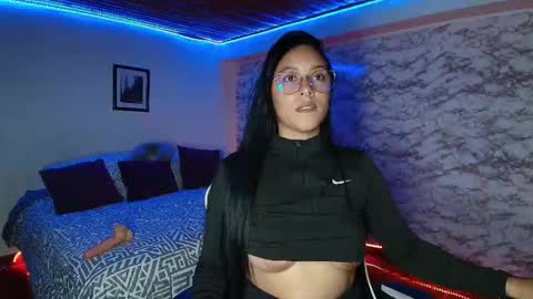 Camila Roose online show from 02-26-26, 09:58