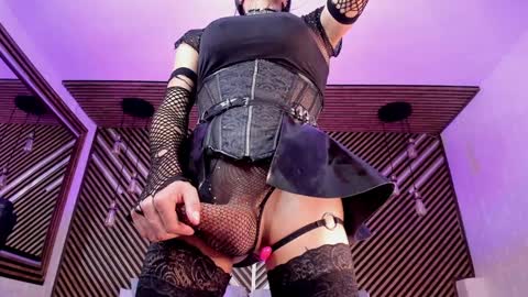 Camila online show from 01-30-25, 02:16