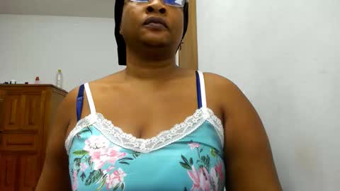 Snapshot of camila_sandoval_01 chatting on 11-05-25, 10:26 Camila online show from 11-05-25, 10:26