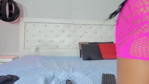 Cami thomsson online show from 12-21-24, 09:36